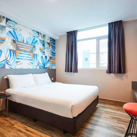 Ibis Budget Singapore Sapphire Exteriör bild