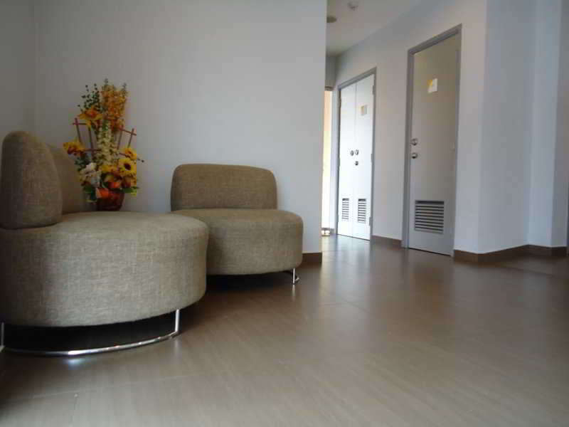 Ibis Budget Singapore Sapphire Exteriör bild